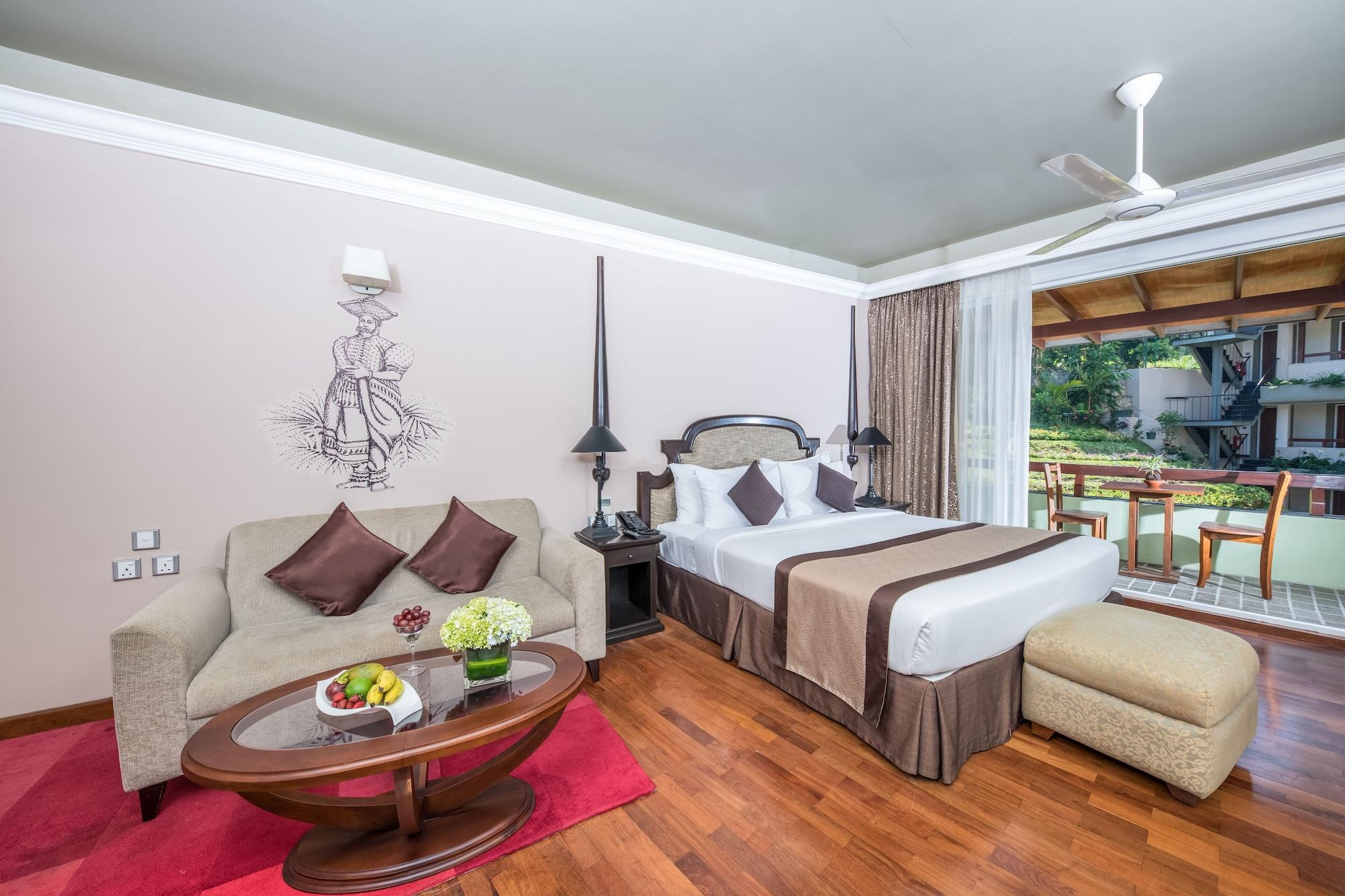Earl'S Regent Hotel Kandy Exterior photo